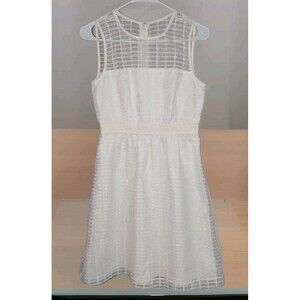 Calvin Klein Dress Women's Size 2 White Pleated Sleeveless Party Tea Dress
